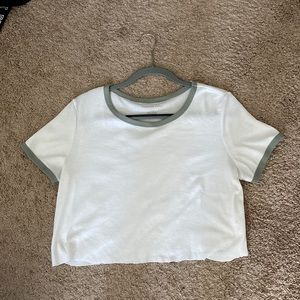 White American Eagle Tee with Green Outline on Collar and Sleeve